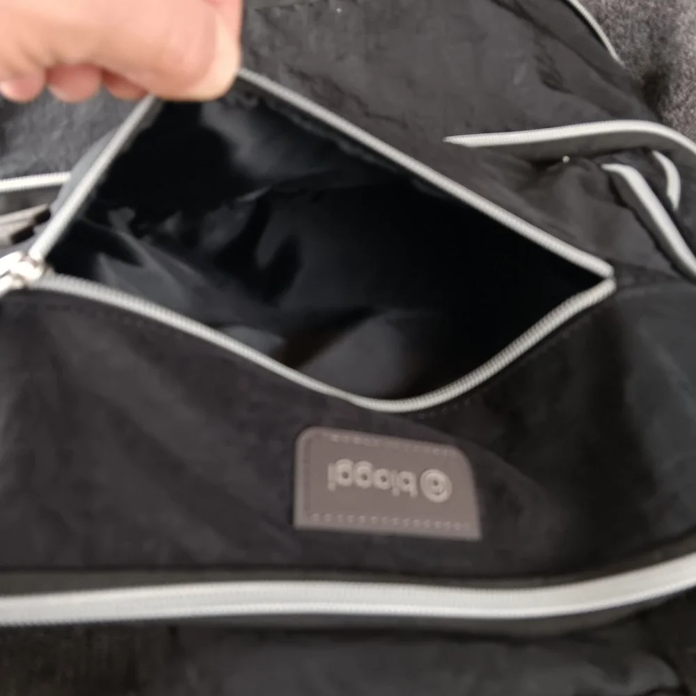 Biaggi Zipsak Rolling Carry On Luggage Bag Black‎ Lightweight Travel